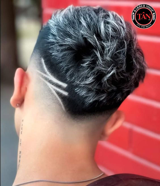 Tân Barber Shop Chỗ Cắt Tóc Nam đẹp ở Tp Hcm