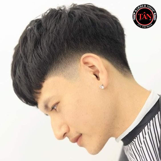 Tân Barber Shop Chỗ Cắt Tóc Nam đẹp ở Tp Hcm